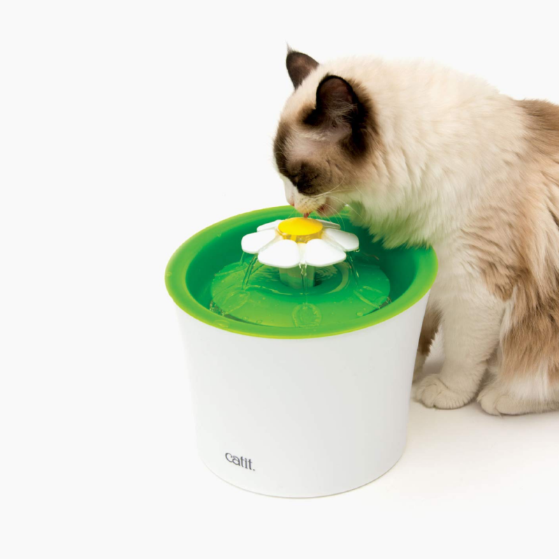 Catit Drinking Flower Fountain for Cats, 2.5 Litres