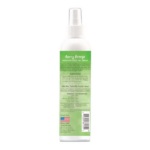 TropiClean Berry Breeze Freshening & Deodorizing Pet Spray - 236ml - Image 2