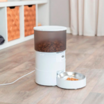 Trixie Automatic Food Dispenser TX-S Smart 3.0l, 3 l/18 x 31 x 18 cm (White) - Image 3